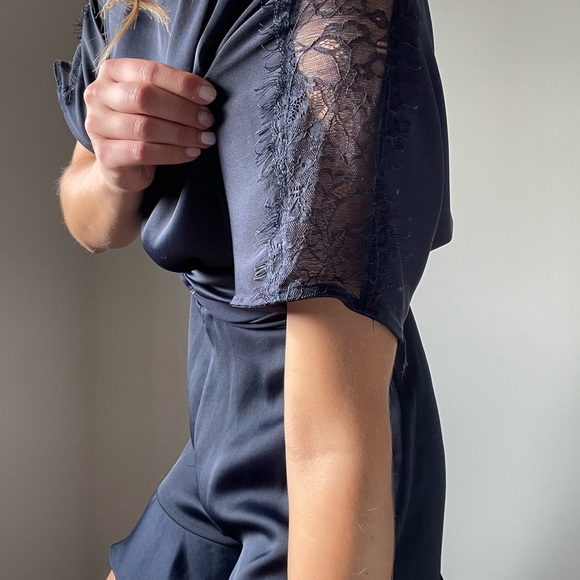 COPY - Zara Playsuit Open Back Lace size M - Picture 4 of 4